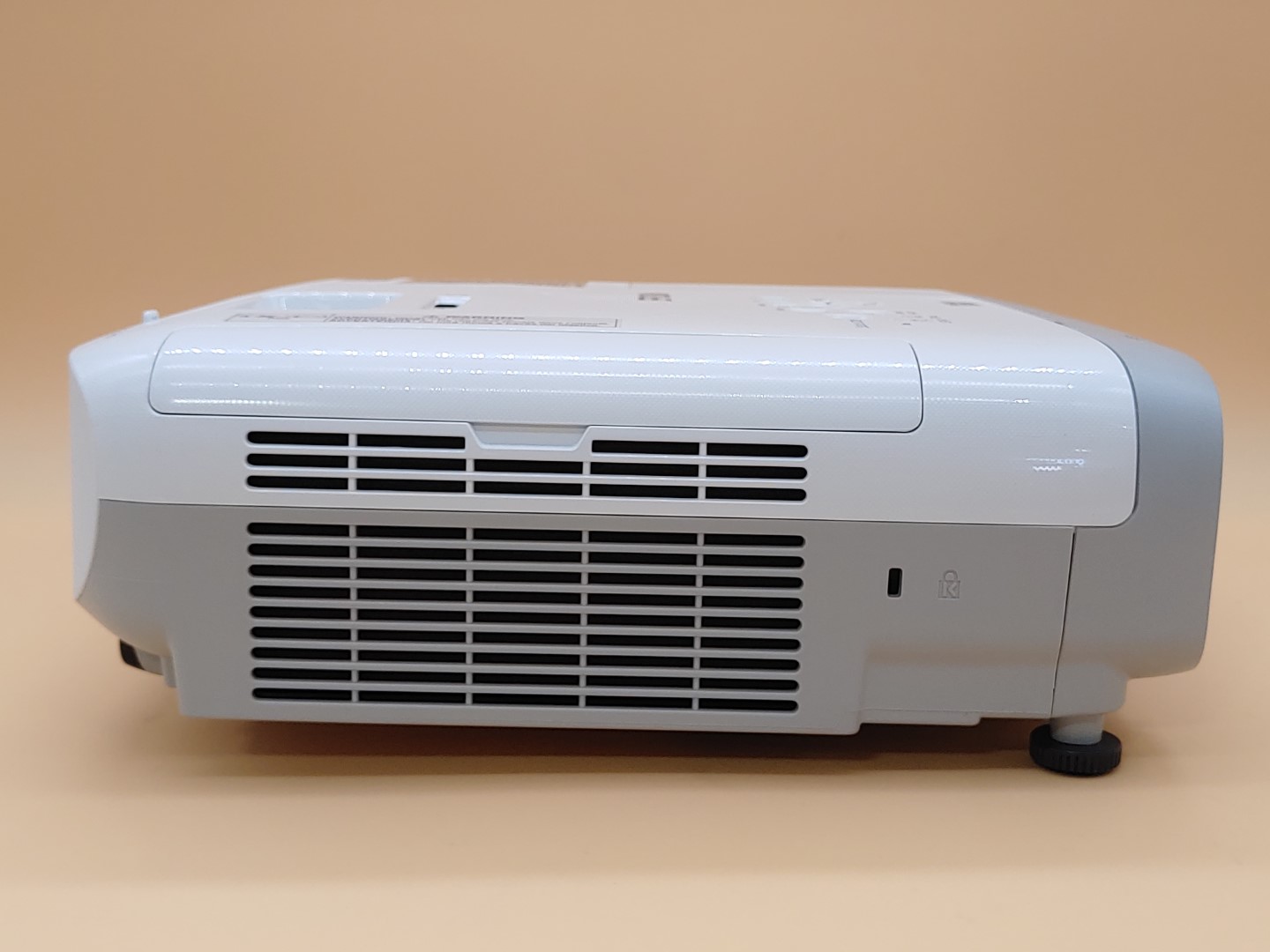 Epson PowerLite 970 3LCD Projector 4000 Lumen ANSI HD 1080p H865A (1677 Hours) ✔ - Image 7