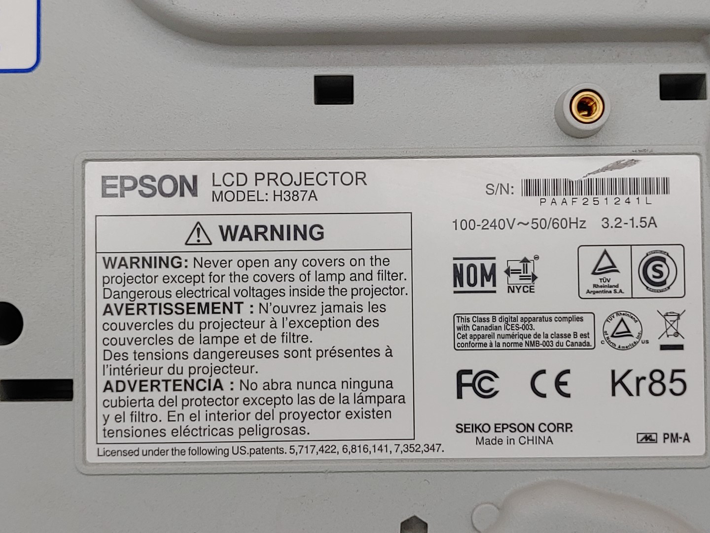 Epson PowerLite 905 H387A XGA 3LCD HDMI 3,000 ANSI Lumen Projector (794 HOURS) - Image 10