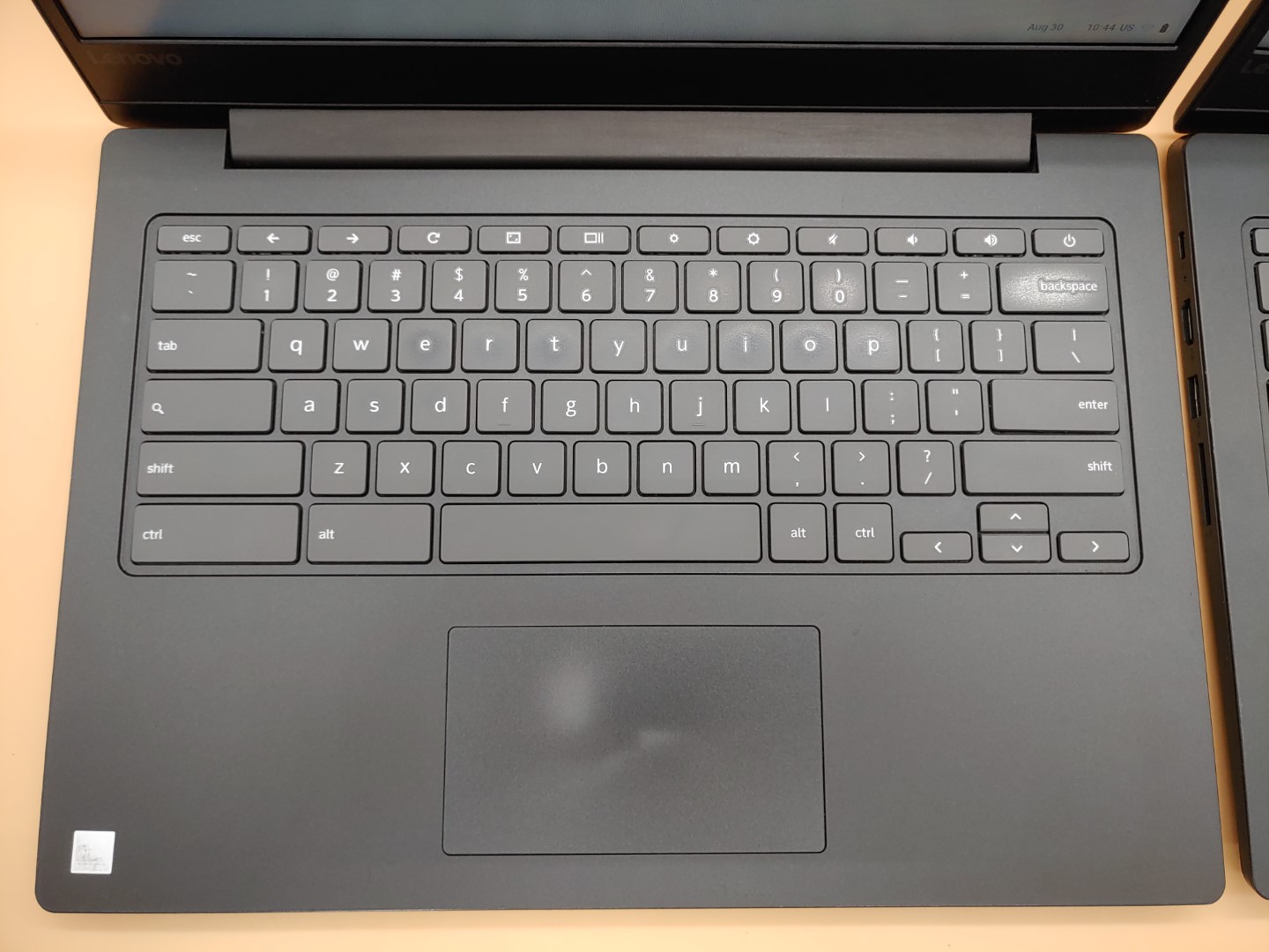 LOT of (2) Lenovo Chromebook S330 MediaTek MT8173✔4GB✔32GB eMMC✔ChromeOS✔*NO A/C - Image 6