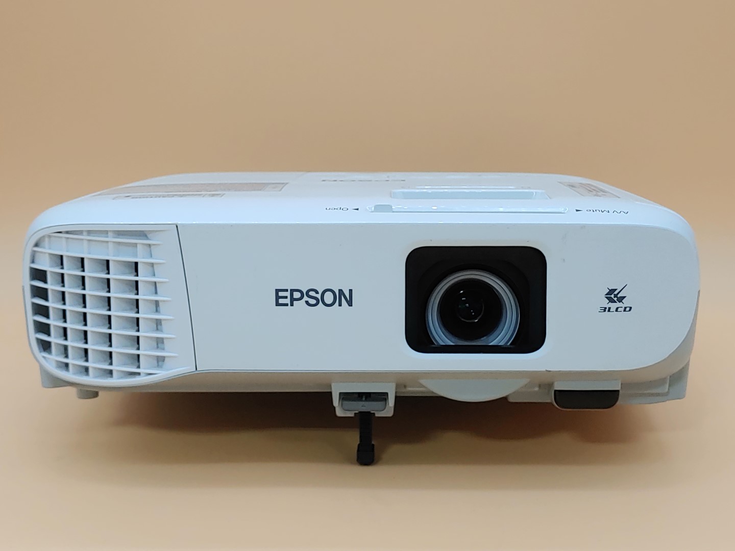 Epson PowerLite 970 3LCD Projector 4000 Lumen ANSI HD 1080p H865A (1245 Hours) ✔ - Image 2