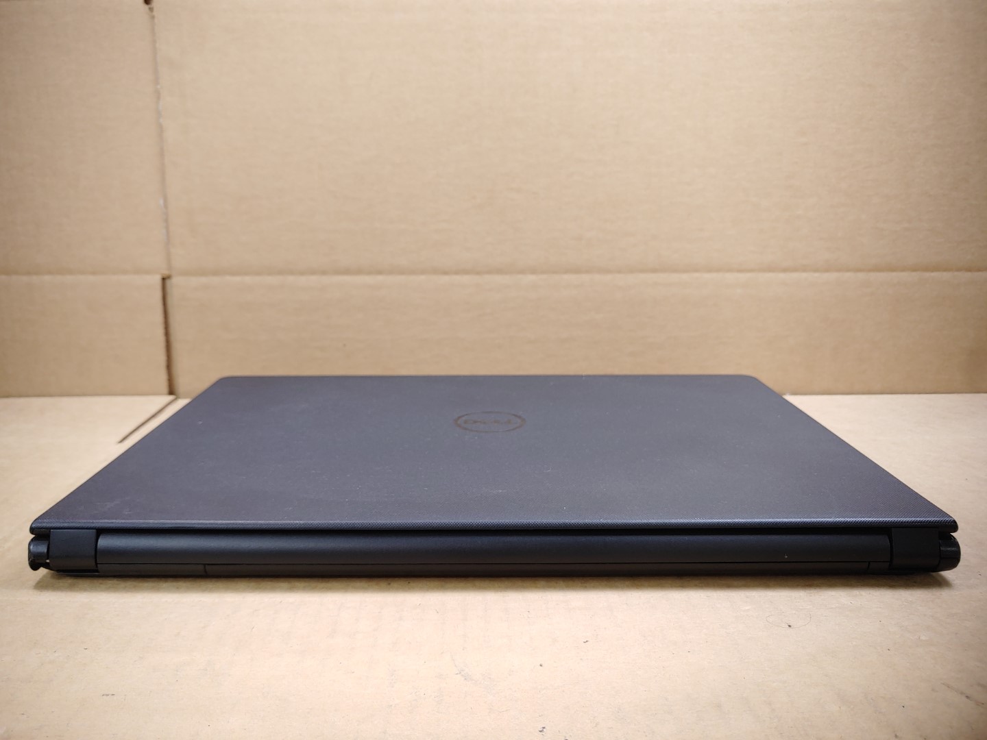 Dell Inspiron 15 5566 15.6" i7-7500U✔8GB✔ *NO HDD/NO AC* *POWERS ON SHUTS OFF* - Image 8