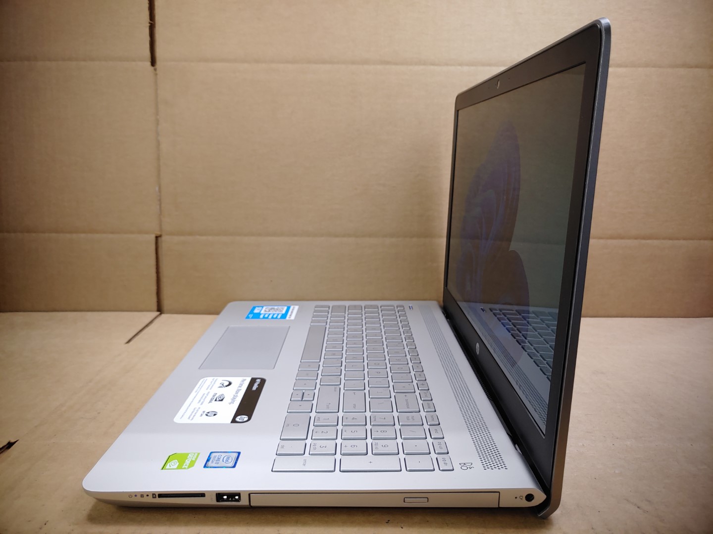 HP Pavilion 15-cc178cl 15.6" i7-8550U✔16GB✔500GB SSD+2TB HDD✔940MX✔Win11✔*NO A/C - Image 3
