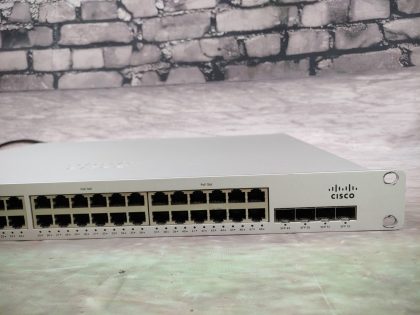 Cisco Meraki MS220-48LP-HW 48-Port PoE Cloud Managed Network Switch *UNCLAIMED* - Image 3