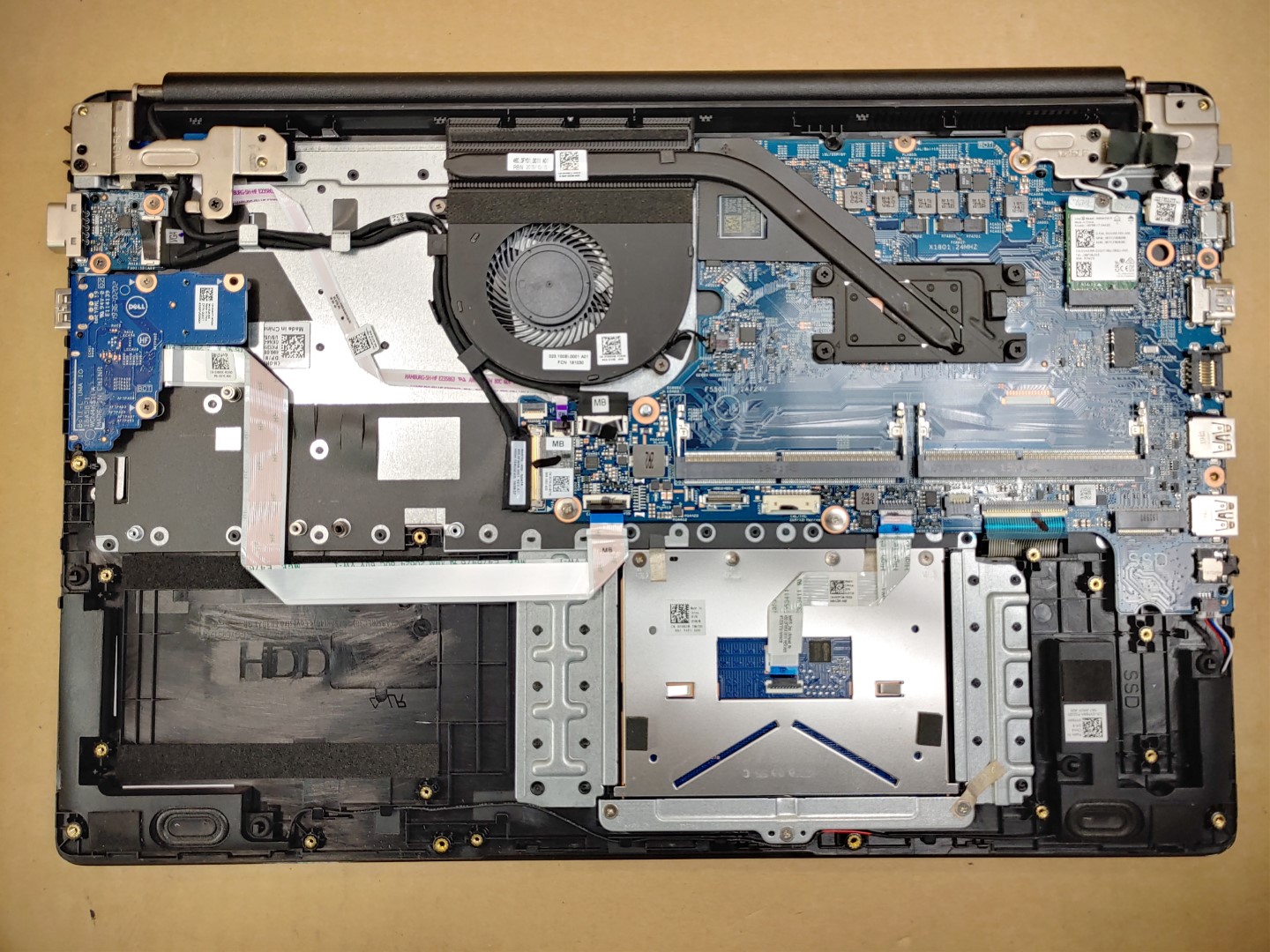 Dell Latitude 3500 15.6" Intel i5-8265U✔ *NO RAM/NO BATT/NO SSD/NO AC* ***READ** - Image 7