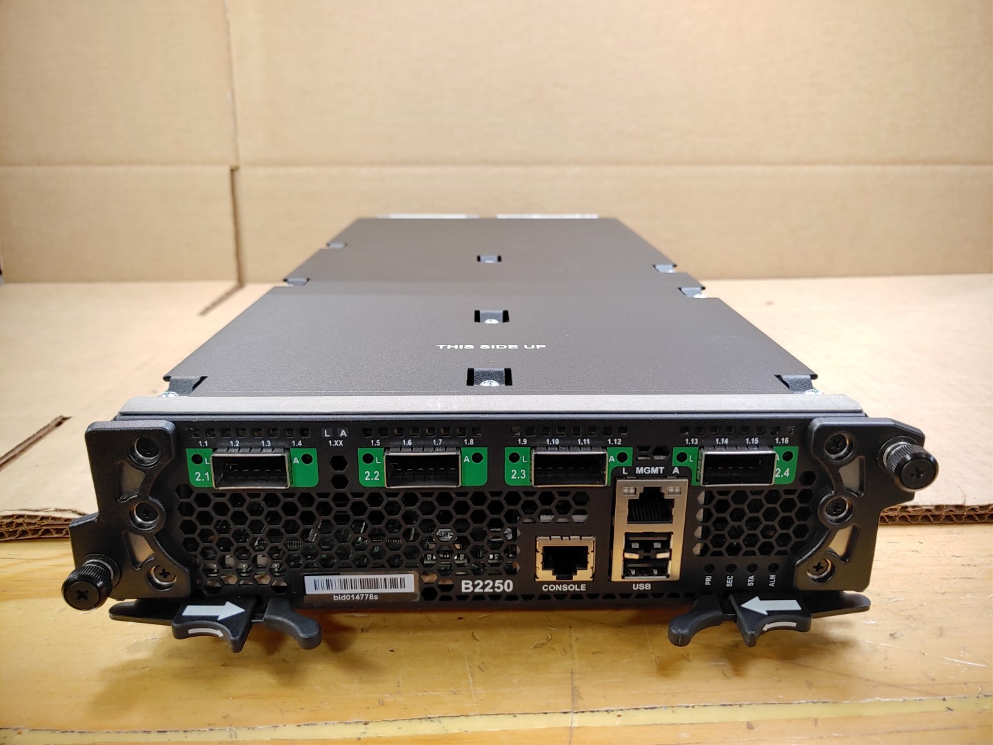 F5-VPR-LTM-B2250 F5 C2400 VIPRION Blade Local Traffic Manager (400-0039-03) ✔✔✔✔