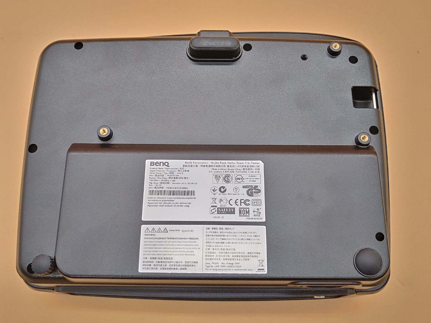 BenQ MX518 XGA 2800 ANSI Lumens HDMI 3D DLP Projector w/ Remote (Lamp Hours: 96) - Image 8