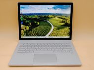 Microsoft Surface Book 2 13.5" i7-8650U 8GB 256GB SSD Win11Pro GTX1050 *NO A/C*