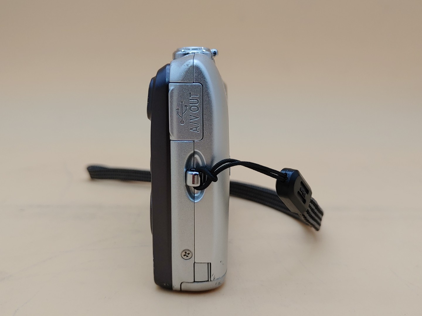 Nikon COOLPIX S3500 20.1MP Digital Camera w/ 8GB SD Card & Battery *NO CHARGER* - Image 4