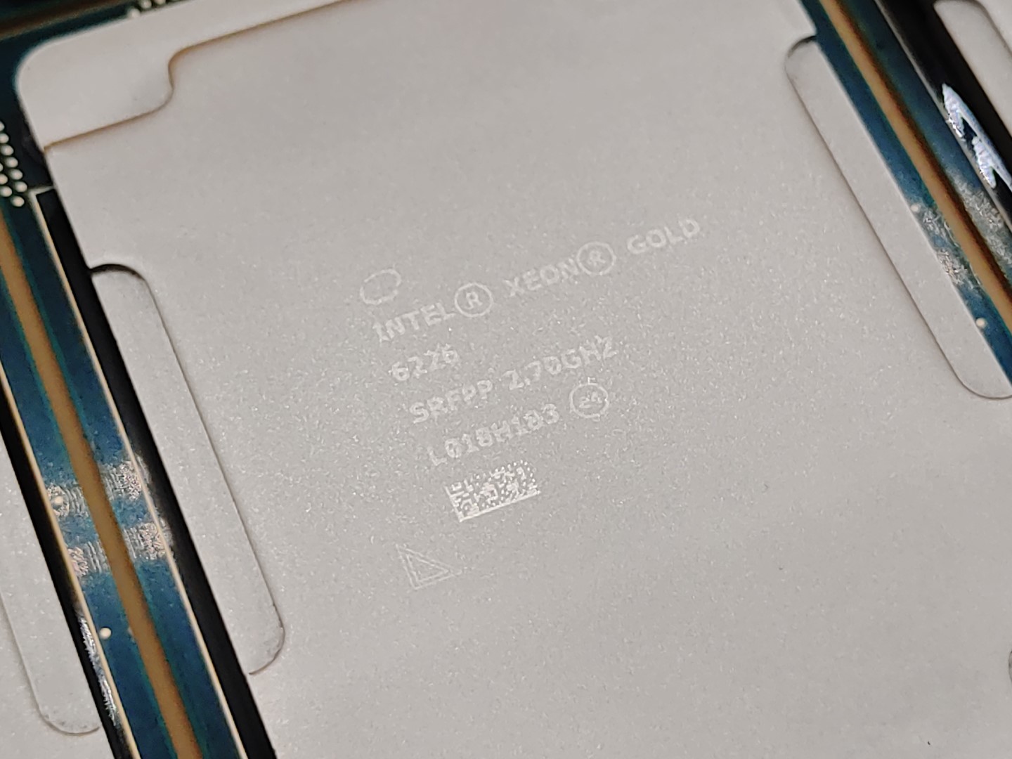 Intel Xeon GOLD 6226 2.70GHz SRFPP 12-Core LGA3647 CPU 125W - LOT of (12) - Image 2