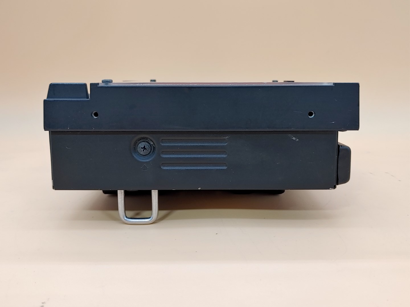 JVC DT-F9L5 Multi-format 8.2" LCD Broadcast Studio Field Monitor *NO BATT**READ* - Image 5