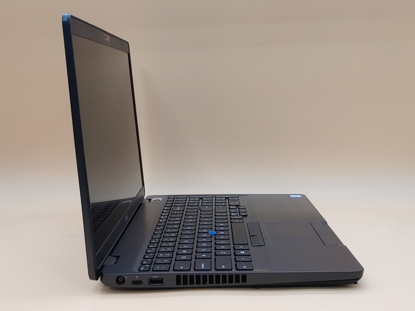 Dell Latitude 5500 15.6" Intel i5-8365U *NO SSD/NO RAM/NO BATT/NO AC* *READ* - Image 2