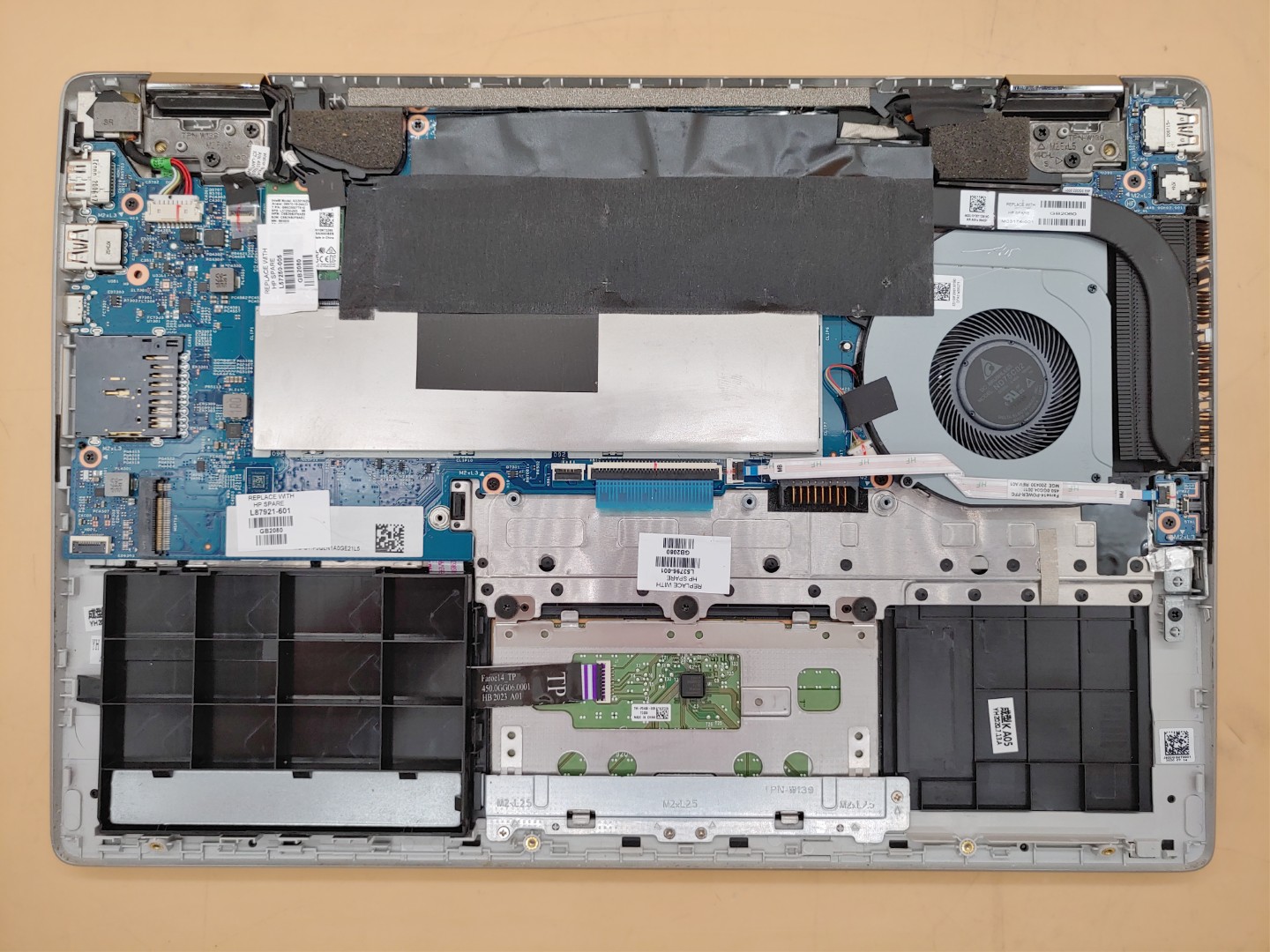 HP Pavilion x360 14-dh2051wm 14" Touch i5-1035G1 8GB *NO SSD/NO BATT/NO AC**READ - Image 7