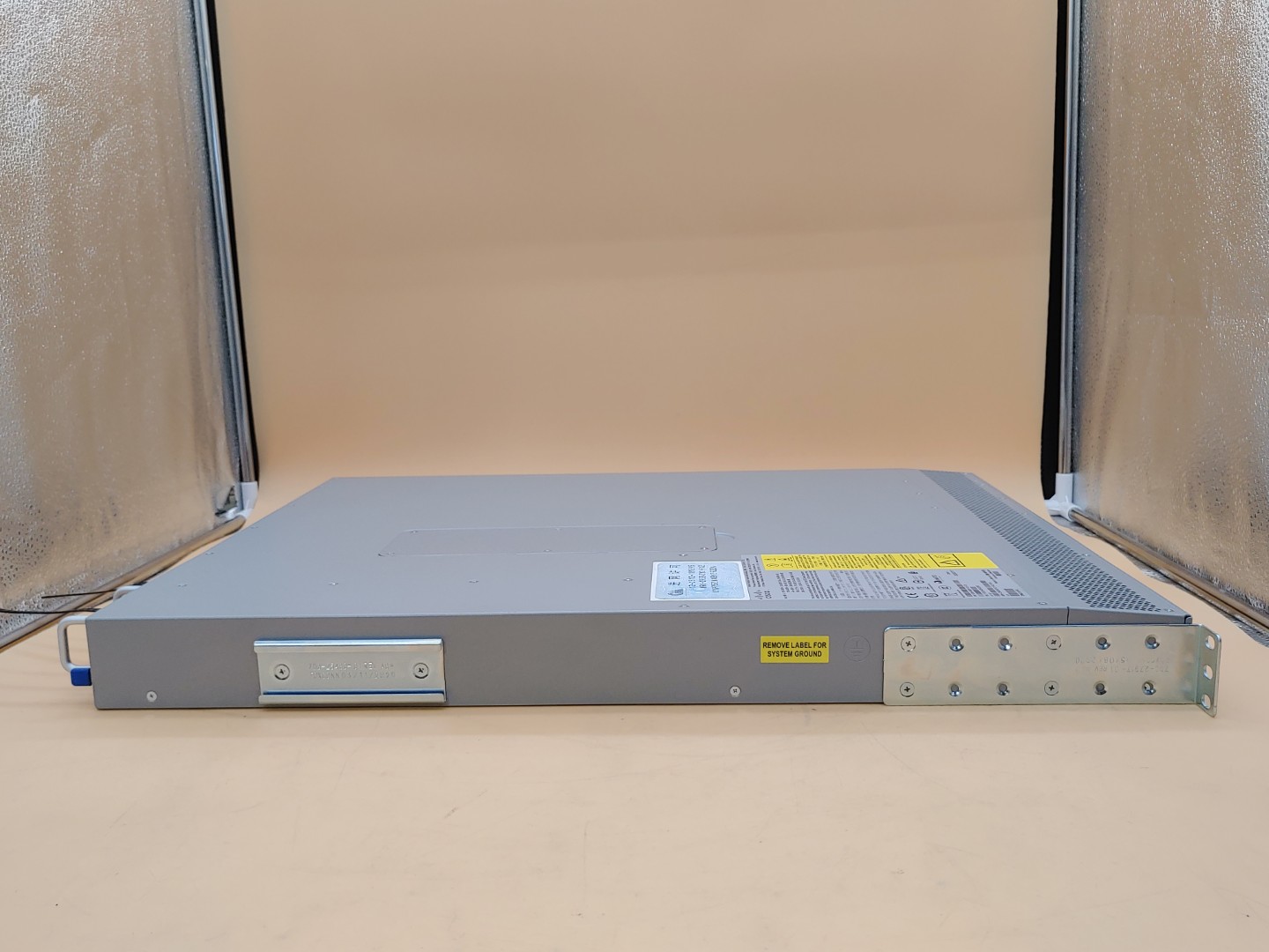 Cisco Nexus 9300 N9K-C93240YC-FX2 V04 w/ 48P 10/25G SFP+ and 12P 100G QSFP28 - Image 6