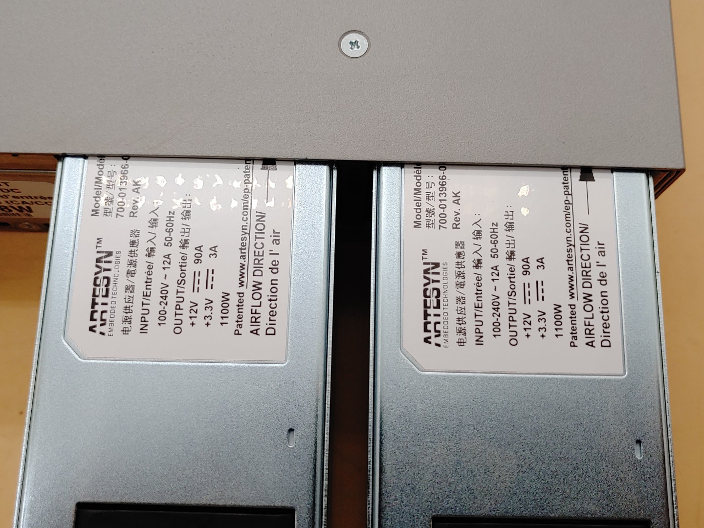 Cisco Nexus 9300 N9K-C93240YC-FX2 V04 w/ 48P 10/25G SFP+ and 12P 100G QSFP28 - Image 11