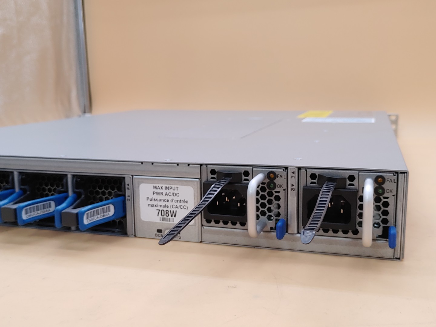 Cisco Nexus 9300 N9K-C93240YC-FX2 V04 w/ 48P 10/25G SFP+ and 12P 100G QSFP28 - Image 10