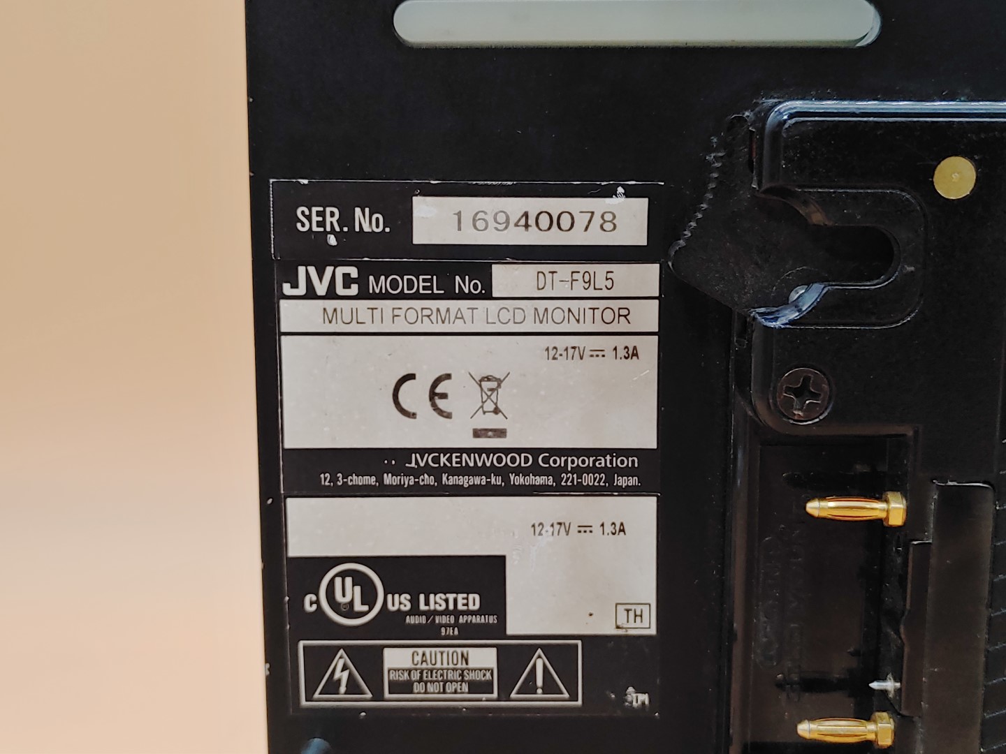 JVC DT-F9L5 Multi-format 8.2" LCD Broadcast Studio Field Monitor *NO BATT**READ* - Image 9