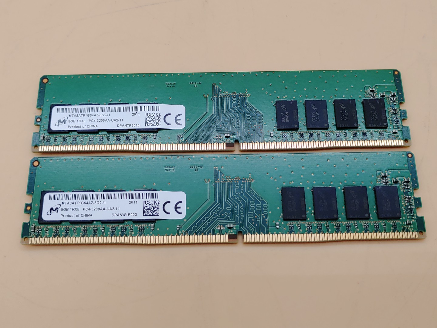 Micron 8GB 1RX8 PC4-3200AA MTA8ATF1G64AZ-3G2J1 UDIMM Desktop Memory - LOT of (2)