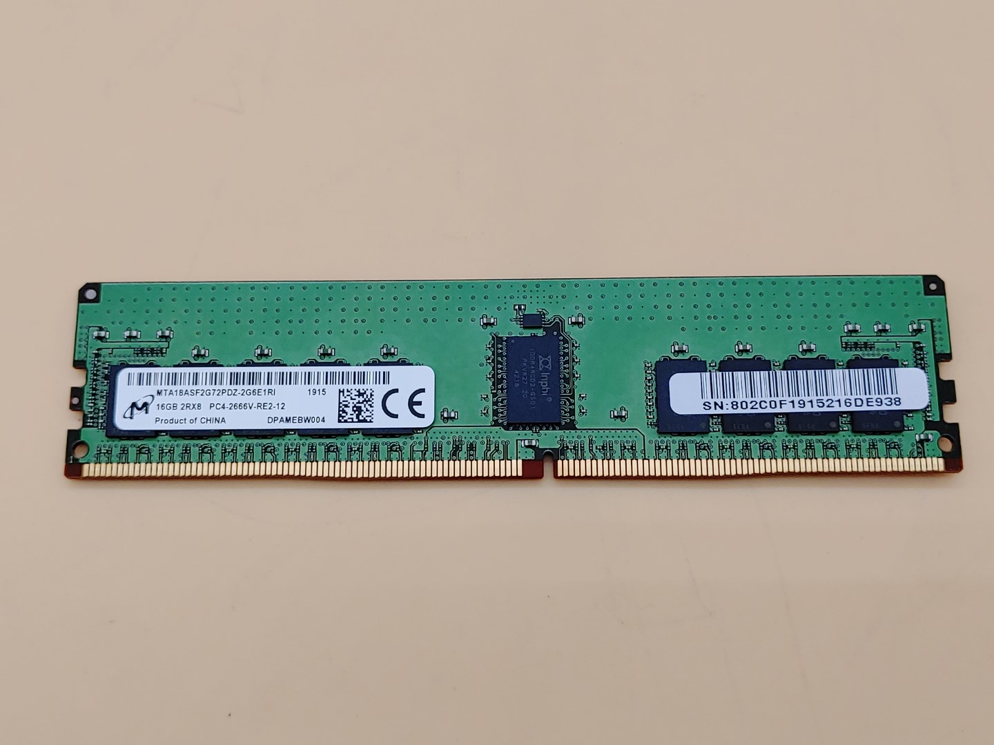 Micron 16GB 2RX8 PC4-2666V DDR4 MTA18ASF2G72PDZ-2G6E1RI ECC Server Memory