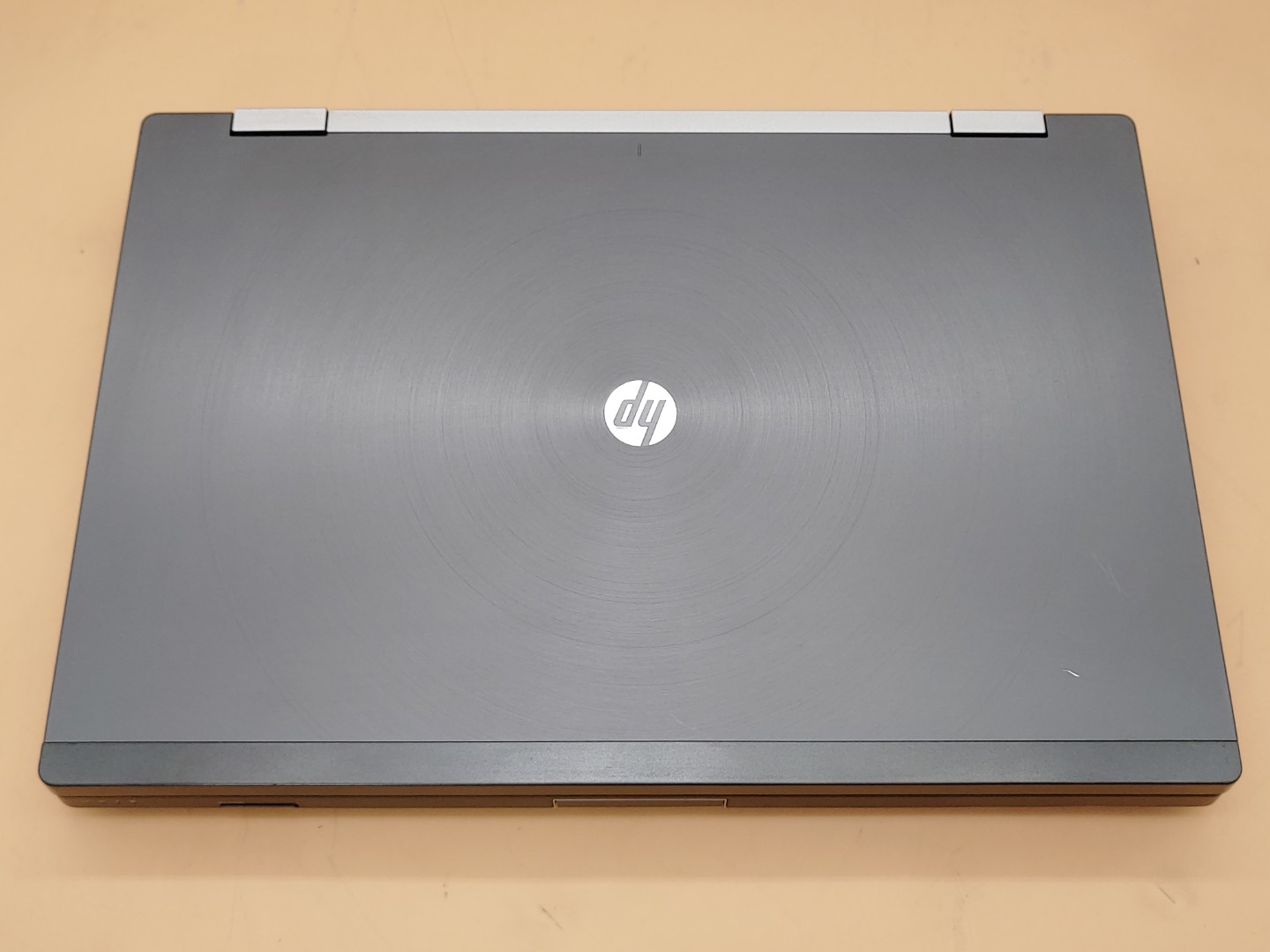 HP EliteBook 8560w 15.6" Intel i7-2670QM 24GB RAM 256GB SSD **NO OS/NO AC** - Image 5