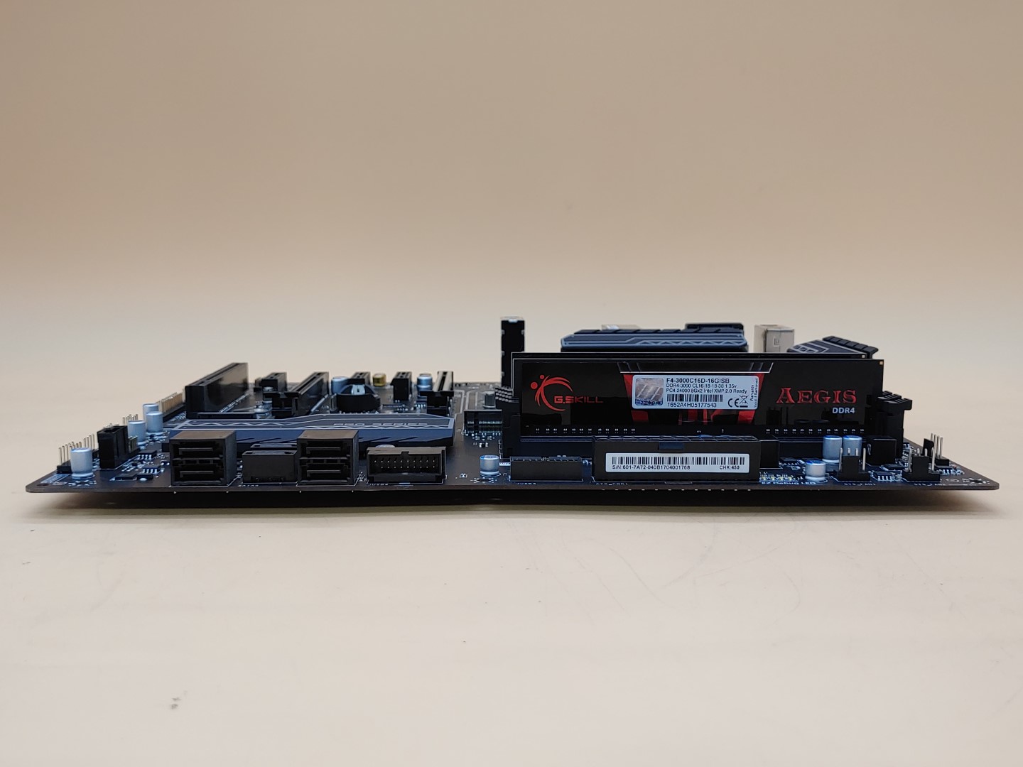 MSI Z270 PC MATE LGA1151 DDR4 HDMI ATX Motherboard w/ Intel i7-7700K + 16GB RAM - Image 3