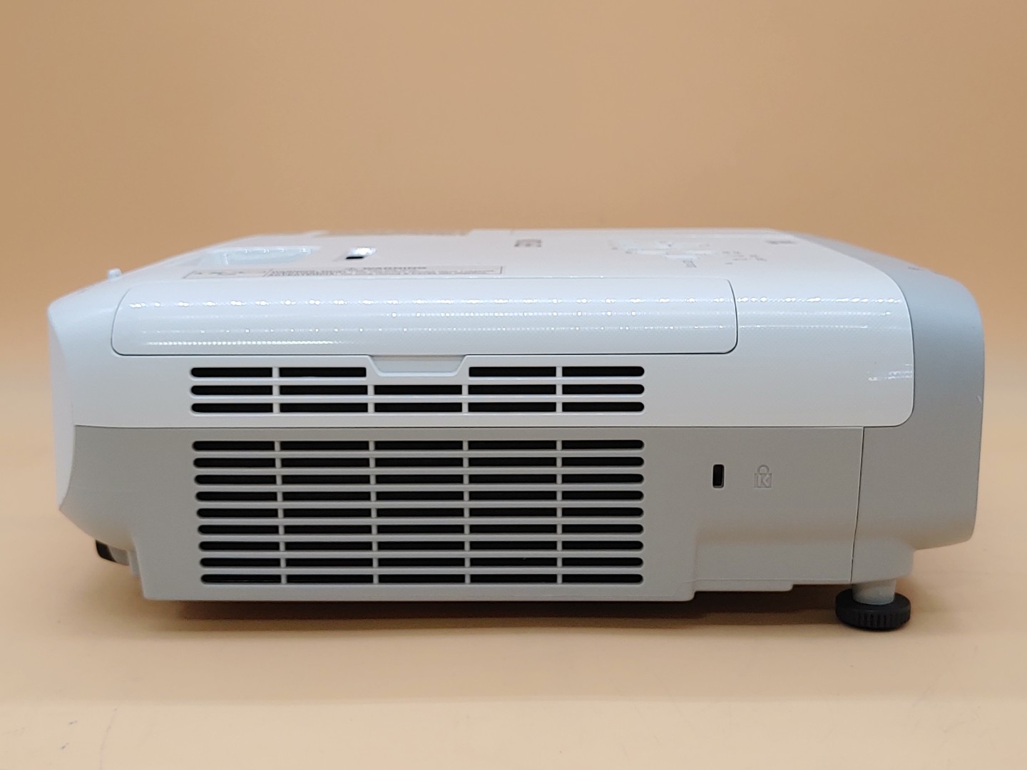 Epson PowerLite 970 3LCD Projector 4000 Lumen ANSI HD H865A (1073 Hours) *READ* - Image 6