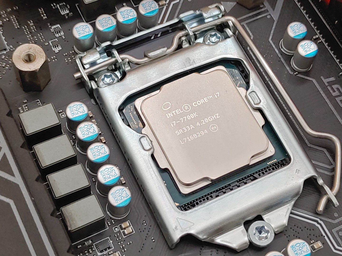 MSI Z270 PC MATE LGA1151 DDR4 HDMI ATX Motherboard w/ Intel i7-7700K + 16GB RAM - Image 6