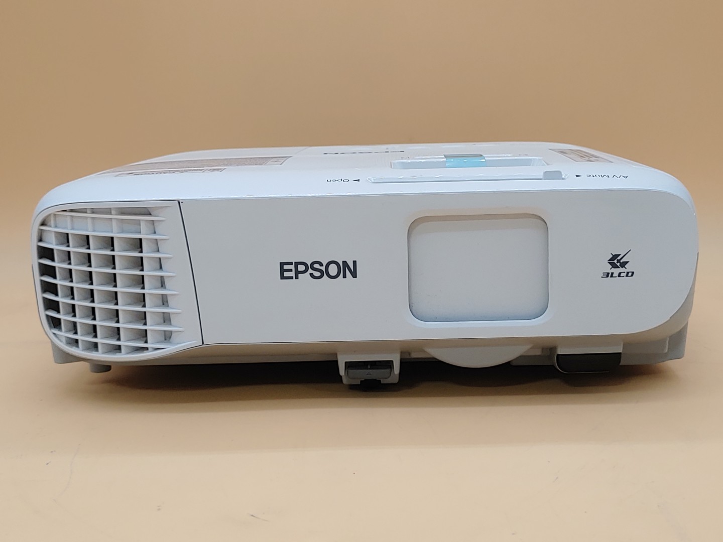 Epson PowerLite 970 3LCD Projector 4000 Lumen ANSI HD 1080p H865A (5215 Hours) - Image 3