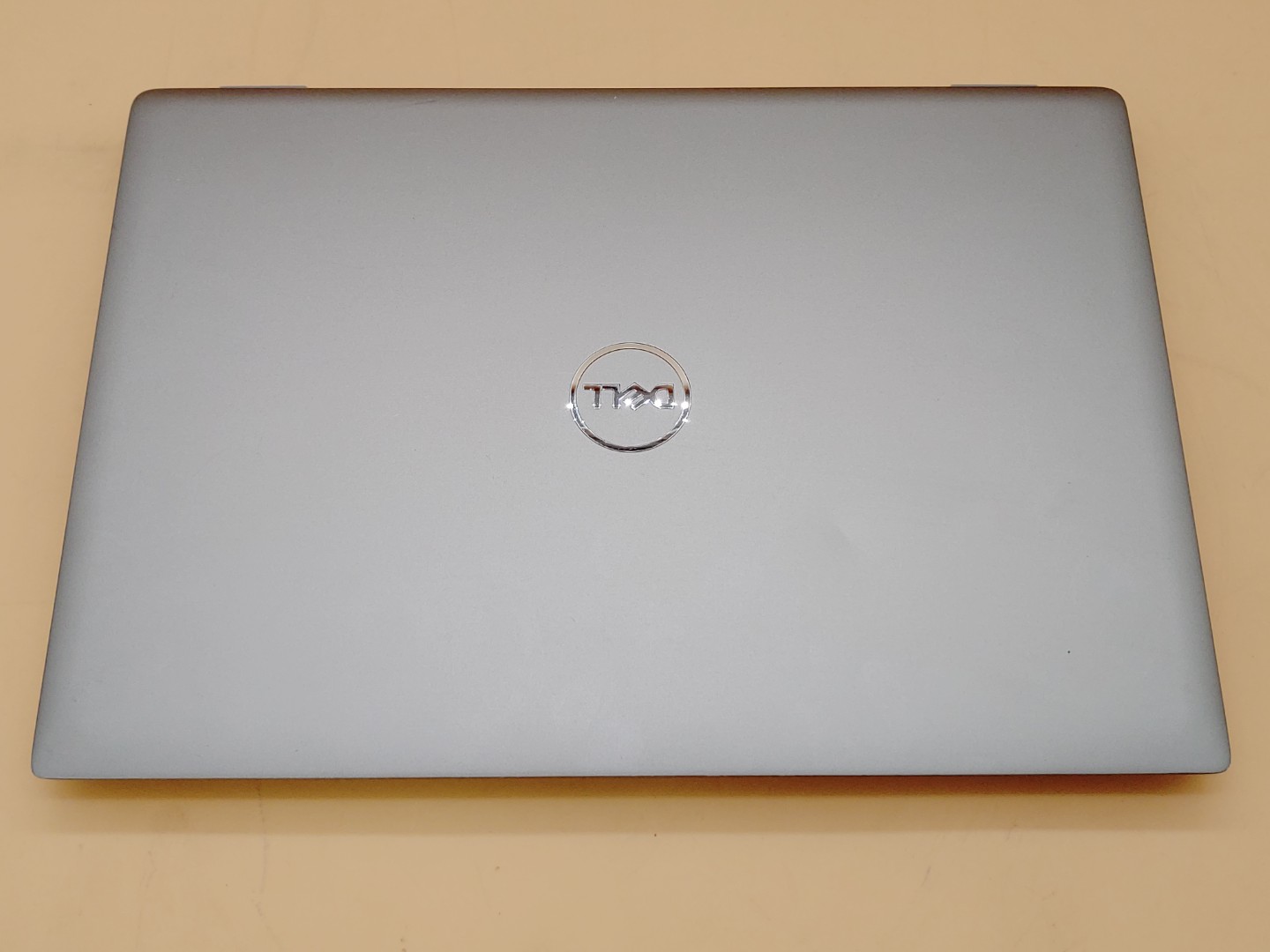 Dell Latitude 7450 14" Ultra 7 165U 32GB RAM *NO SSD/AC* *LIQUID SPILL NO POWER* - Image 5