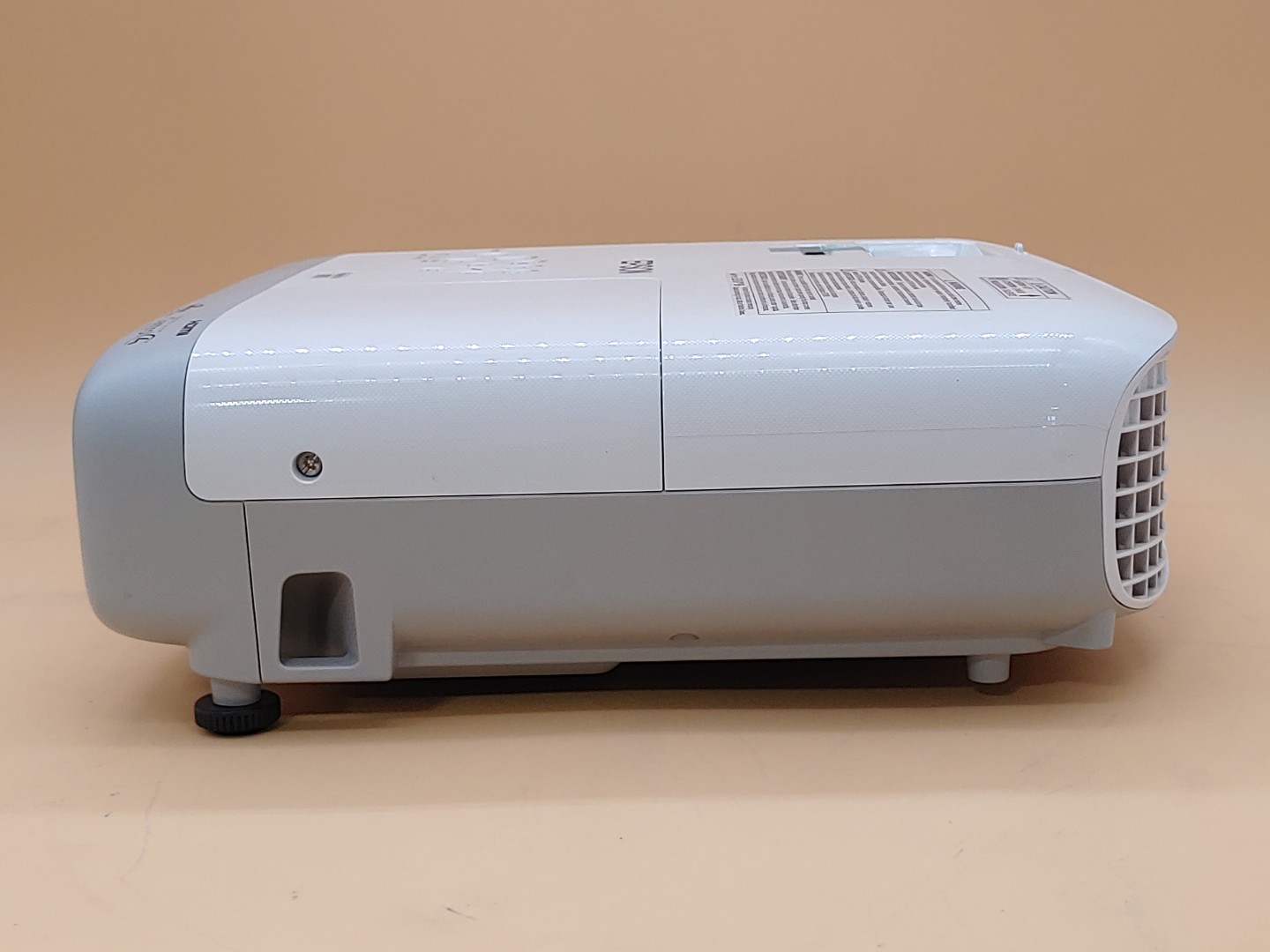 Epson PowerLite 970 3LCD Projector 4000 Lumen ANSI HD 1080p H865A (5215 Hours) - Image 4