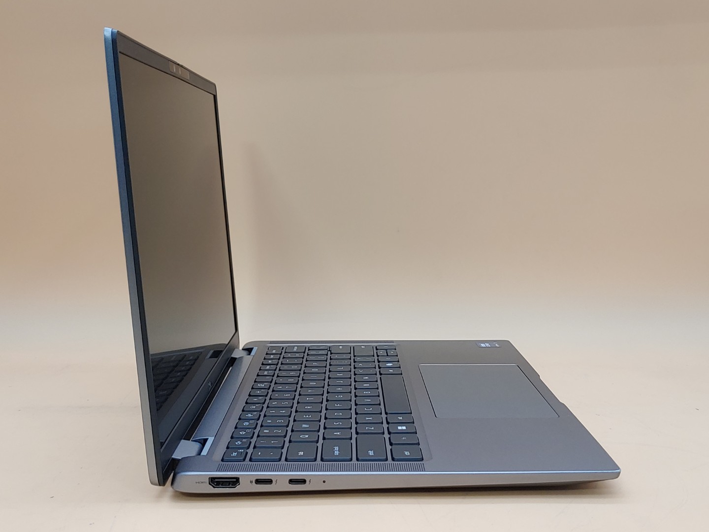 Dell Latitude 7450 14" Ultra 7 165U 32GB RAM *NO SSD/AC* *LIQUID SPILL NO POWER* - Image 2