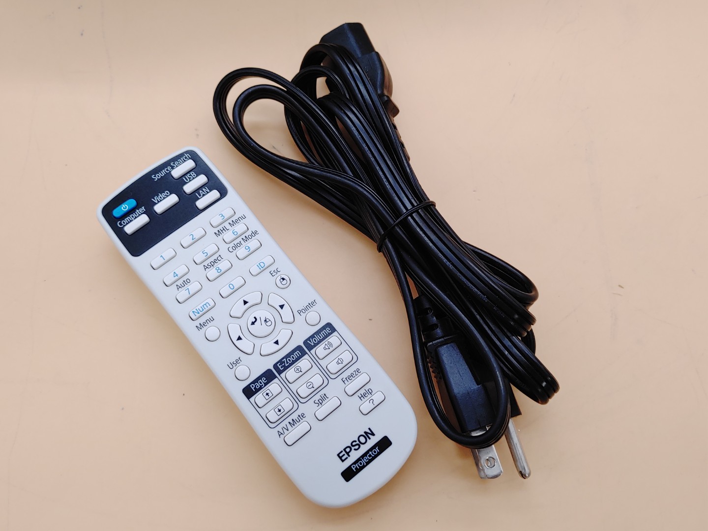 Epson PowerLite 970 3LCD Projector 4000 Lumen ANSI HD 1080p H865A (2059 Hours) - Image 2