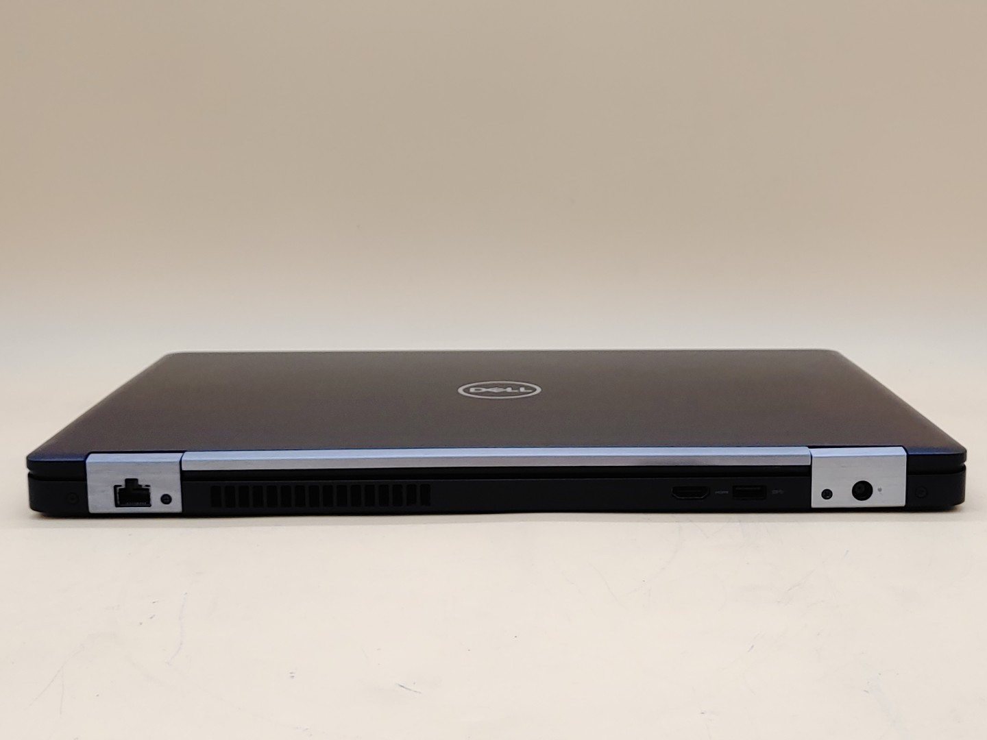 Dell Latitude 5590 15.6" i5-8250U 16GB 256GB SSD *NO BATT/NO OS/NO AC* *READ* - Image 8