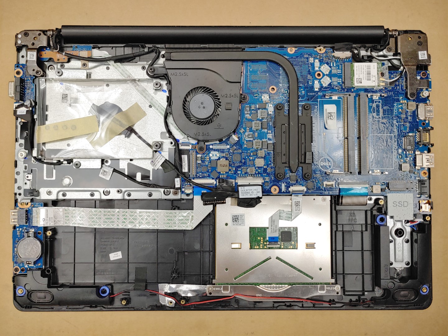 Dell Latitude 3590 15.6" Intel i5-8250U✔*NO RAM/NO SSD/NO BATT/NO AC* ***READ*** - Image 7