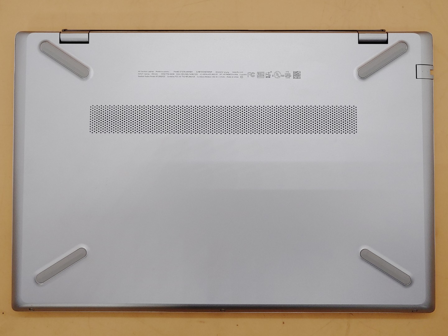 HP Pavilion 15-cs0053cl 15.6" Touch Intel i5-8250U 12GB 1TB HDD **NO OS/NO AC** - Image 6