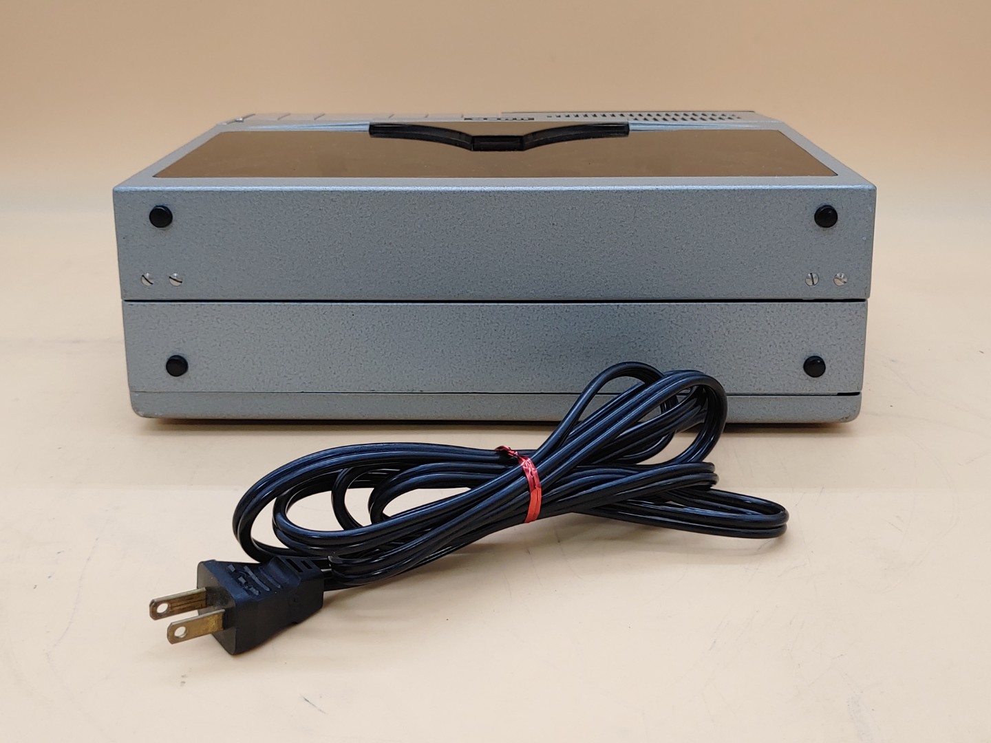 UHER 4400 Report Monitor 4-Channel Tape Recorder Reporter **NO POWER** **READ** - Image 9