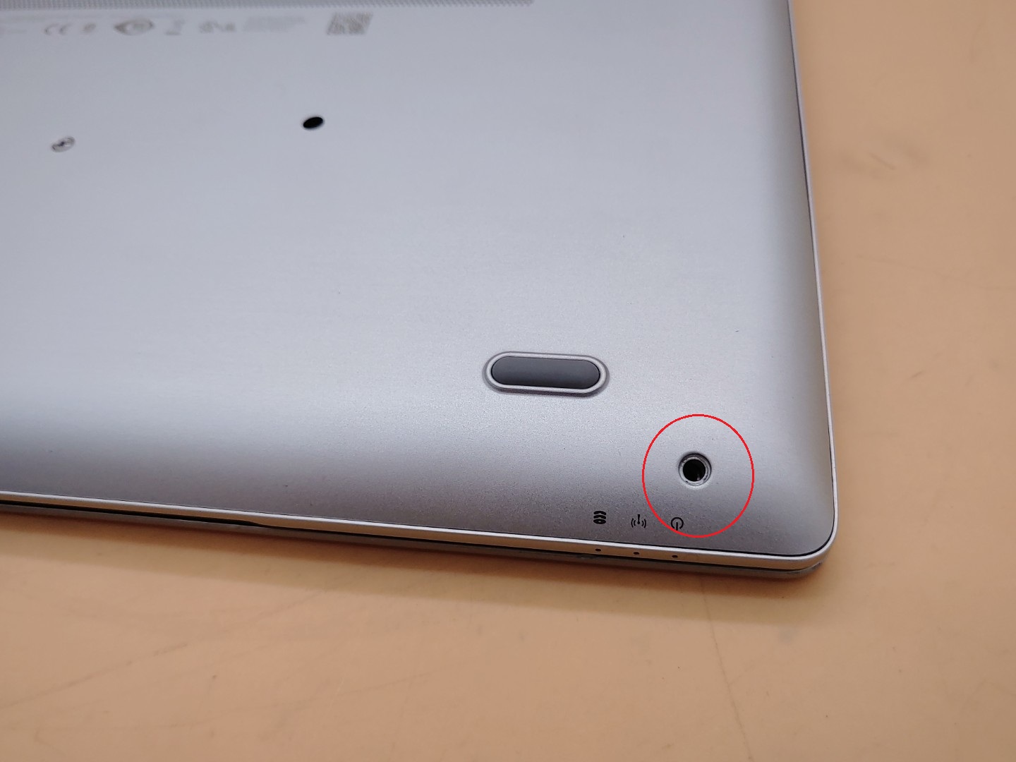 HP EliteBook 840 G6 14-inch Intel Core i7-8665U *NO RAM/NO SSD/NO AC* ***READ*** - Image 10