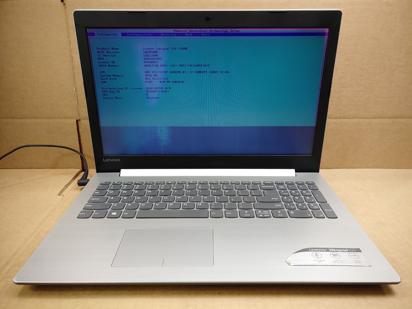 Lenovo IdeaPad 320-15ABR 15.6" AMD A12-9720P✔4GB✔ **NO HDD/NO AC** **BAD SCREEN*