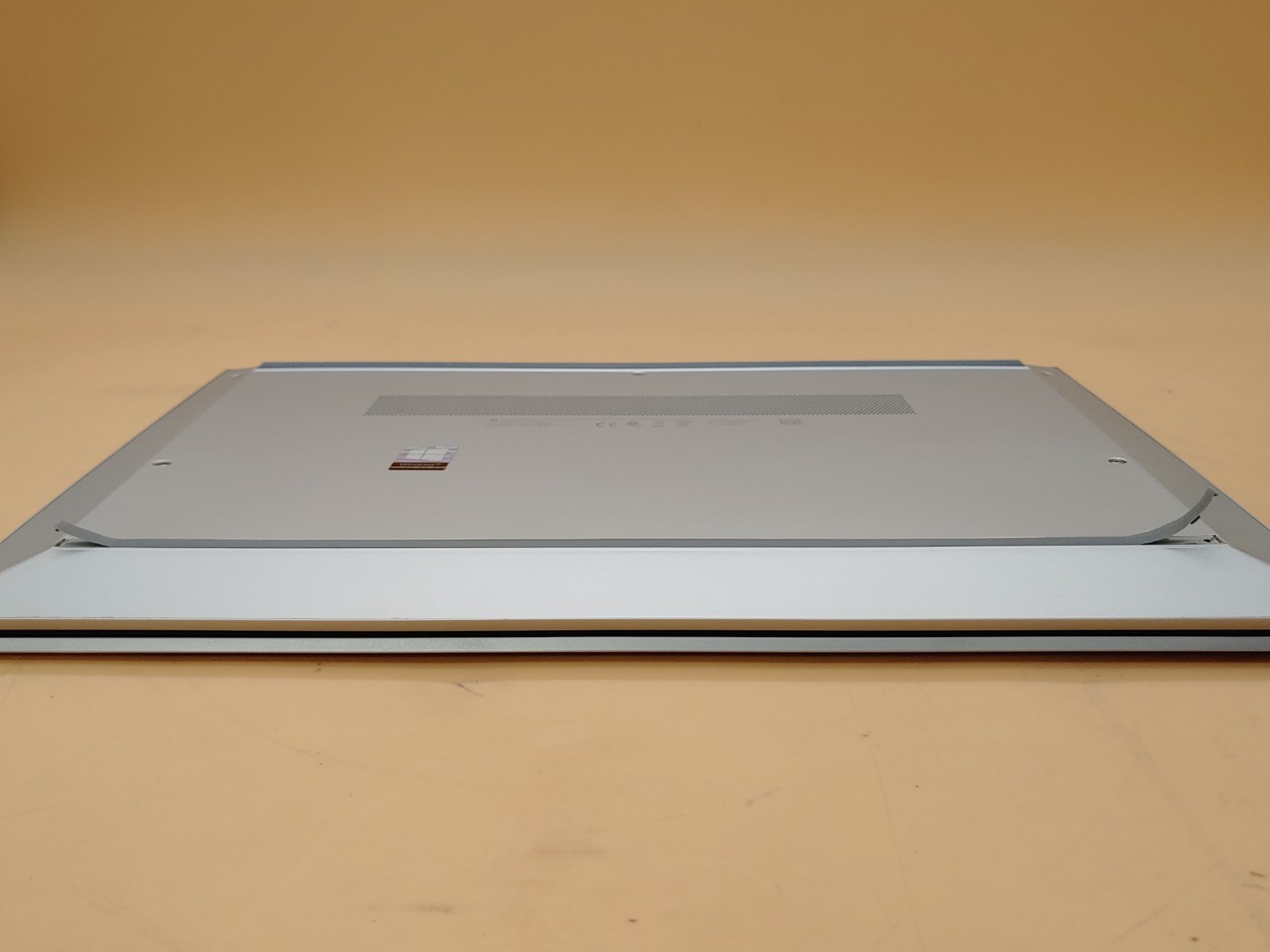 HP EliteBook 840 G7 14" Intel i5-10210U 16GB 512GB SSD *NO OS/NO AC* *READ* - Image 10