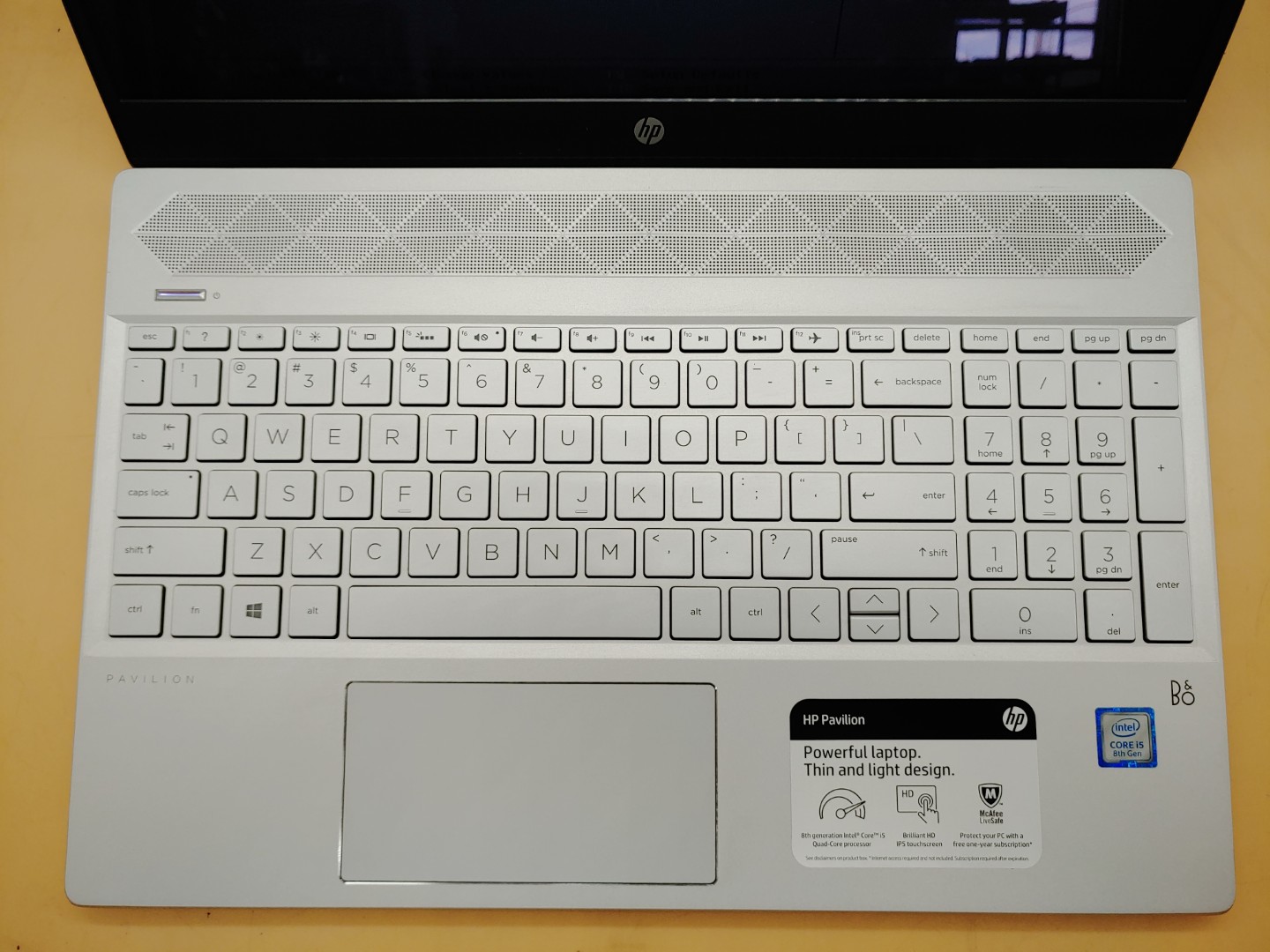 HP Pavilion 15-cs0053cl 15.6" Touch Intel i5-8250U 12GB 1TB HDD **NO OS/NO AC** - Image 4