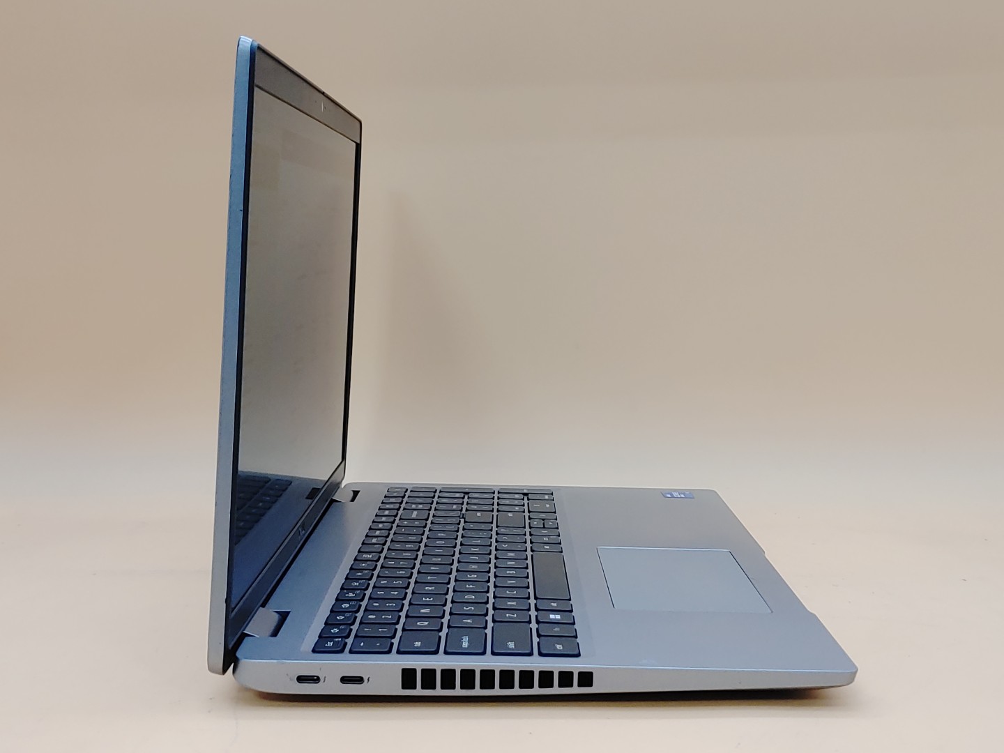 Dell Precision 3560 15.6" Intel i7-1185G7 16GB NVIDIA T500 *NO SSD/NO OS/NO AC** - Image 2