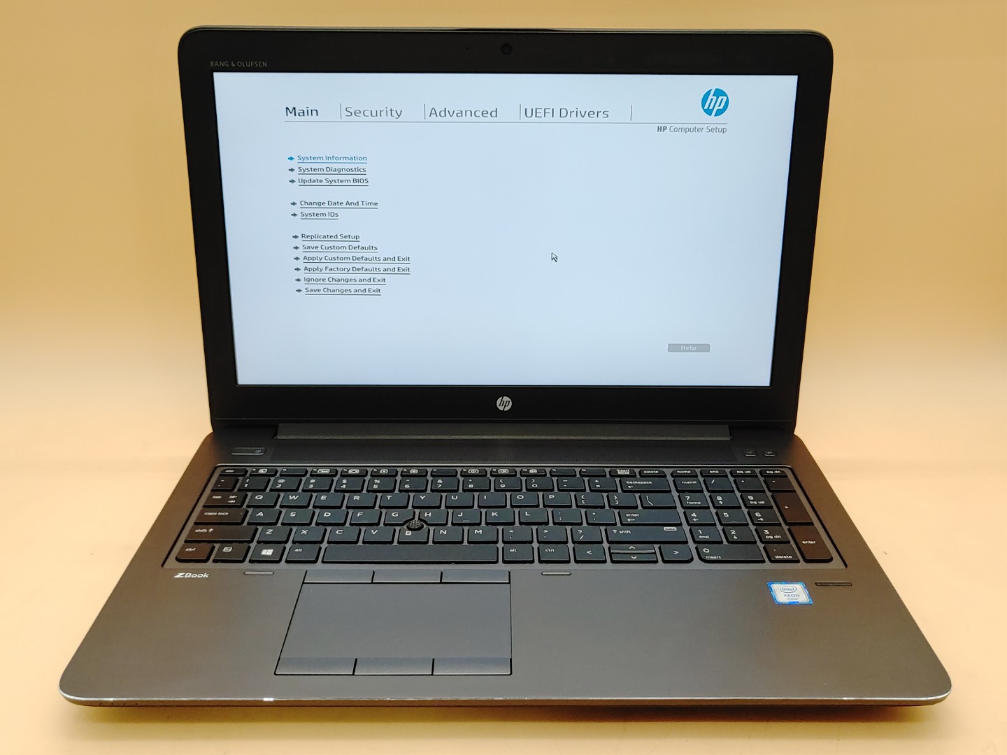 HP ZBook 15 G4 Intel Xeon E3-1505M v6 64GB RAM 512GB + 512GB **NO OS/NO AC**