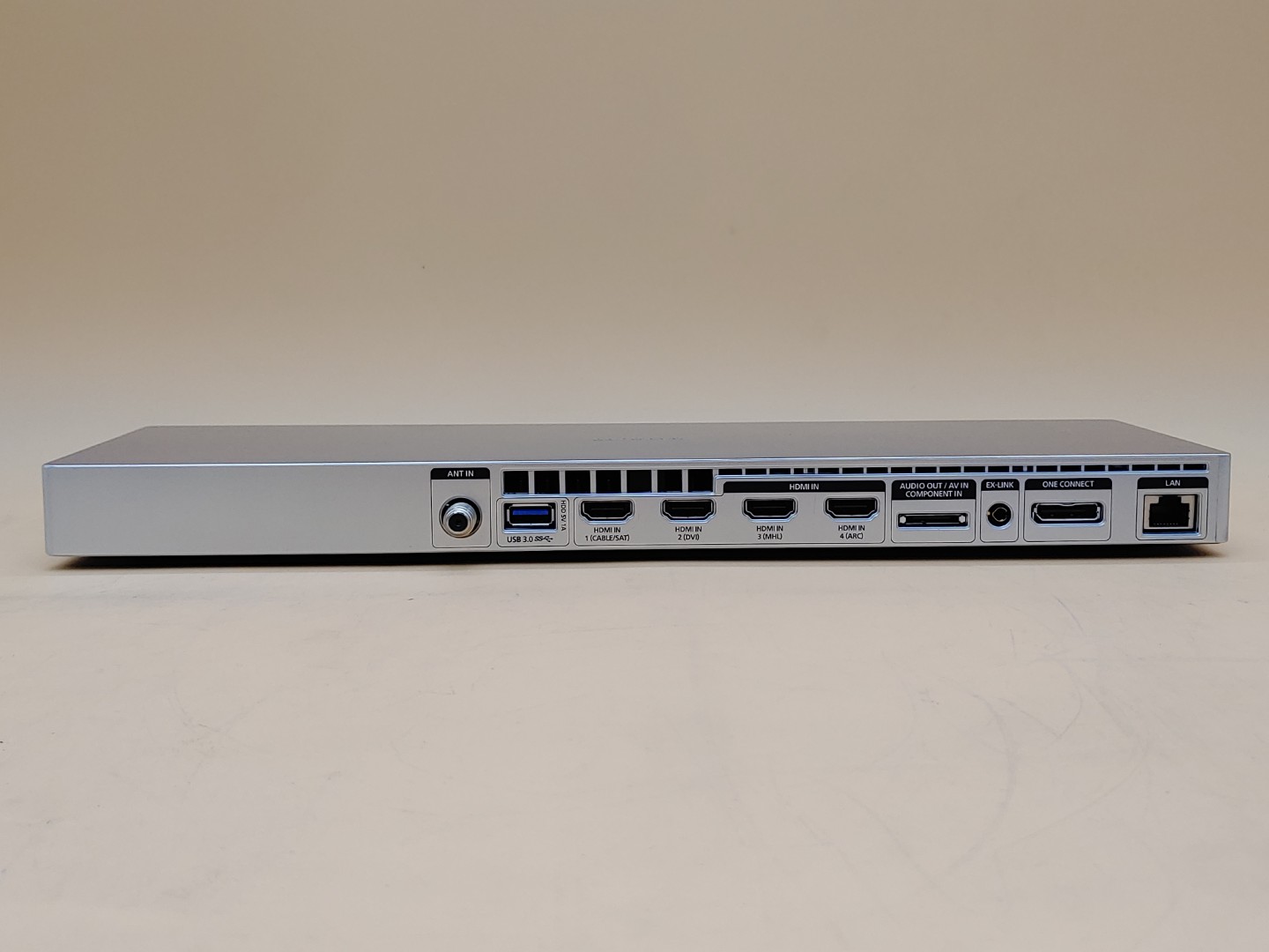 Samsung BN91-14845L One Connect Box (Silver) w/ One Connect Cable - Image 7