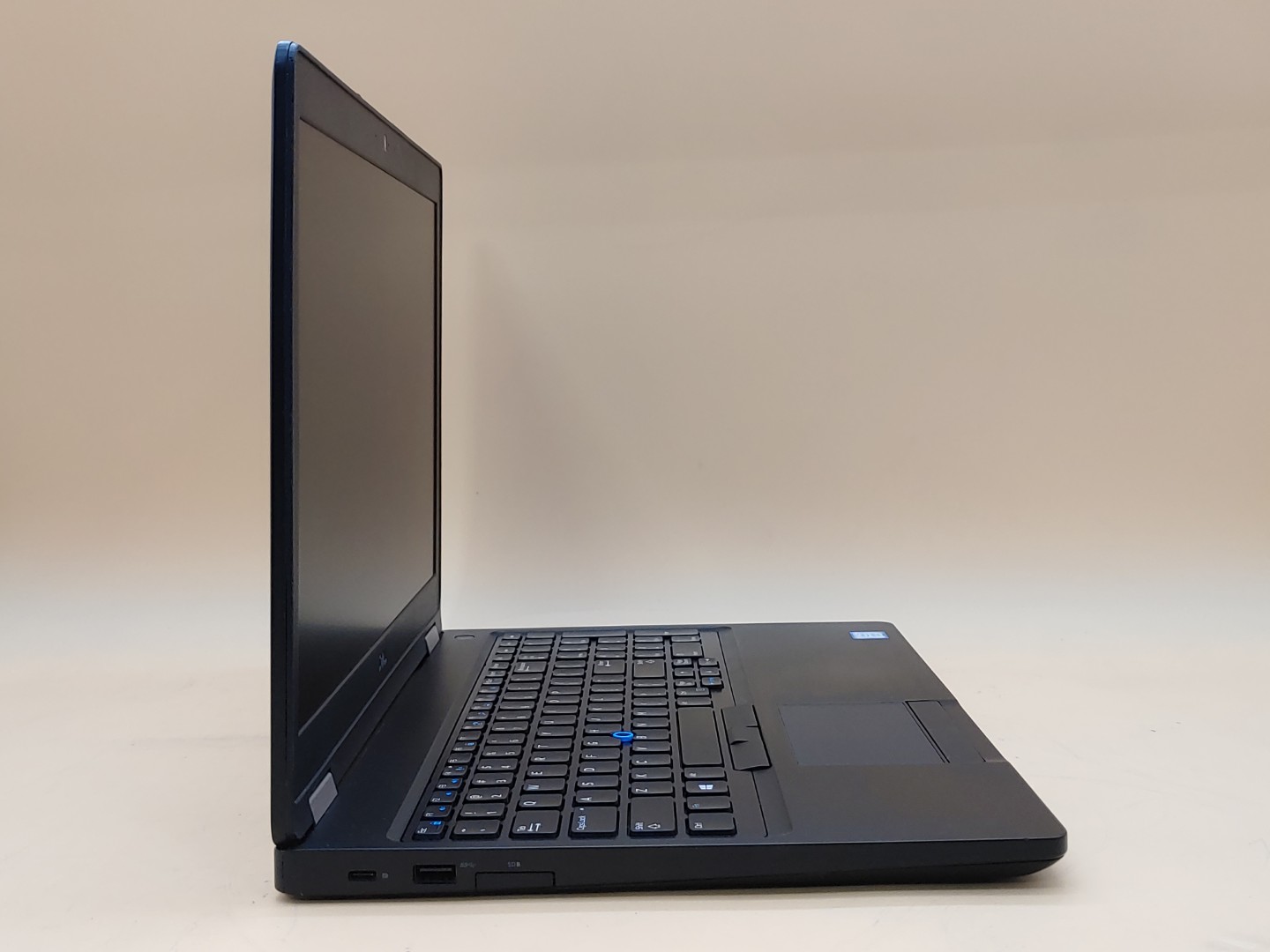 Dell Latitude 5590 15.6" i5-8250U 16GB 256GB SSD *NO BATT/NO OS/NO AC* *READ* - Image 2