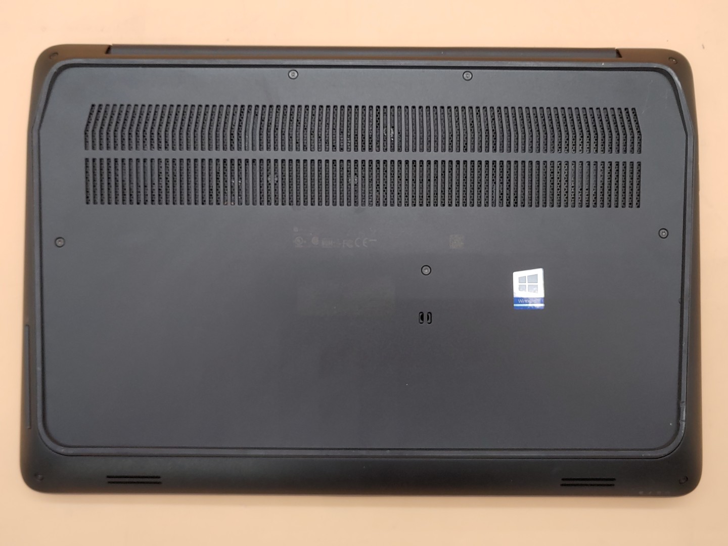 HP ZBook 15 G3 Intel Xeon E3-1505M v5 32GB RAM 512GB SSD M2000M **NO OS/ NO AC** - Image 6