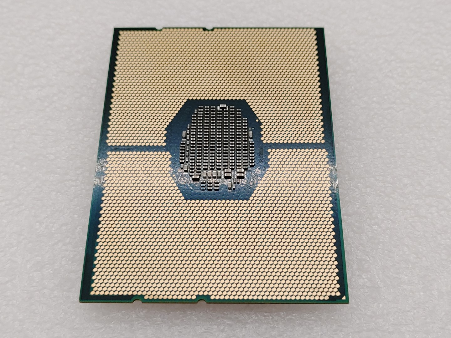 Intel Xeon Gold 6248 2.50GHz 20-Core SRF90 LGA3647 27.5MB Server CPU Processor - Image 4