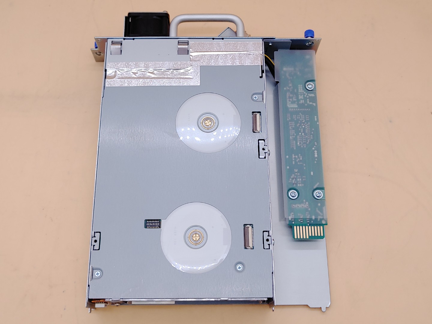 IBM LTO Ultrium 7-H FC Tape Drive Module (38L7533 / 38L7175) - Image 9