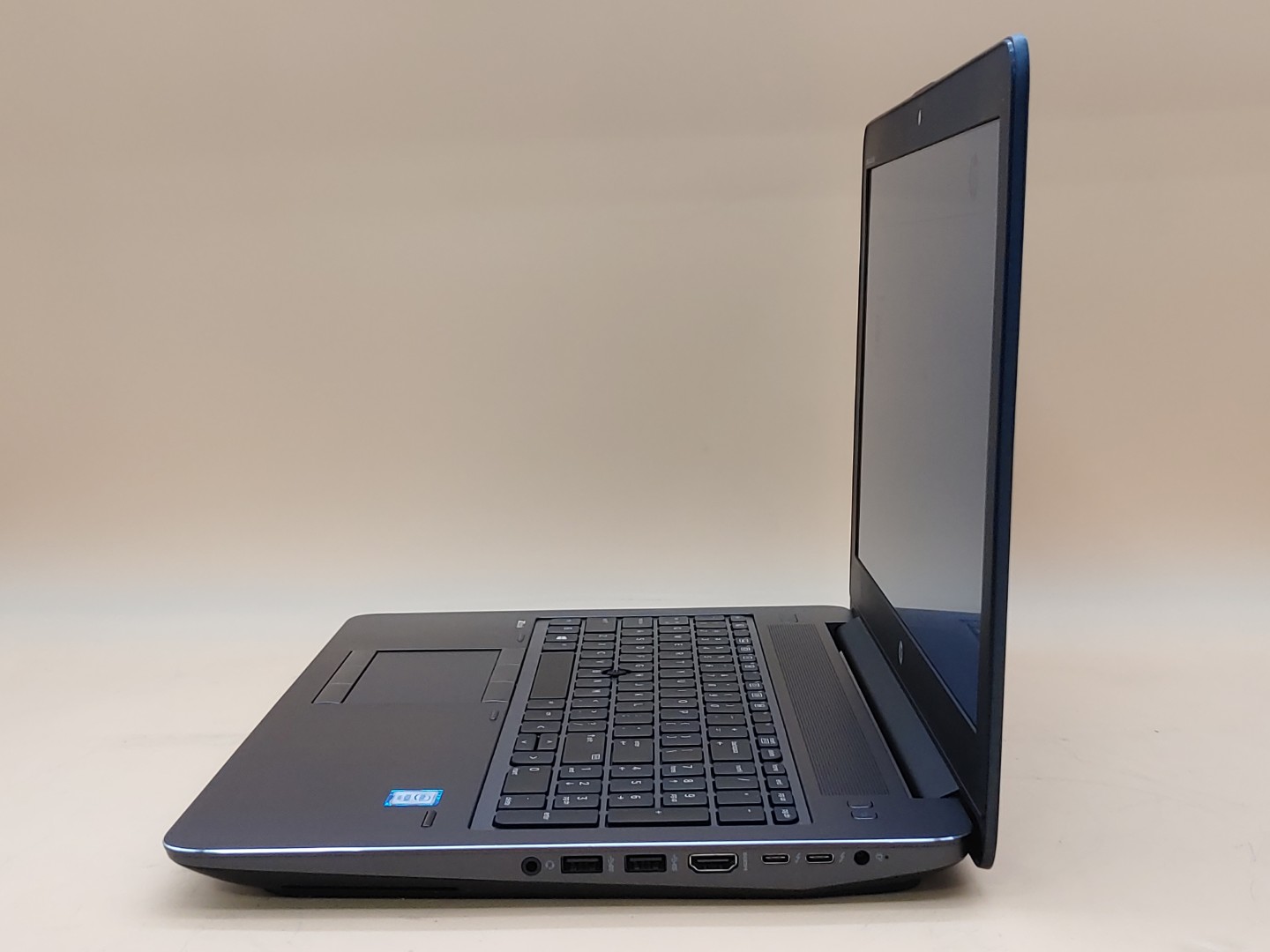 HP ZBook 15 G4 Intel Xeon E3-1505M v6 64GB RAM 512GB + 512GB **NO OS/NO AC** - Image 3