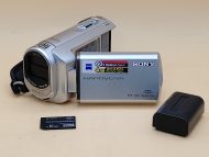 Sony Handycam DCR-SX40 4GB Digital Camcorder 60x Zoom w/ 16GB Mem Stick *NO A/C*