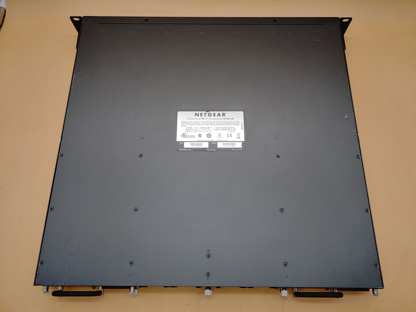 Netgear ProSafe M7100-24X V1H1 10G L2+ 24-Port Managed Switch w/ x2 PSU & Ears - Image 11