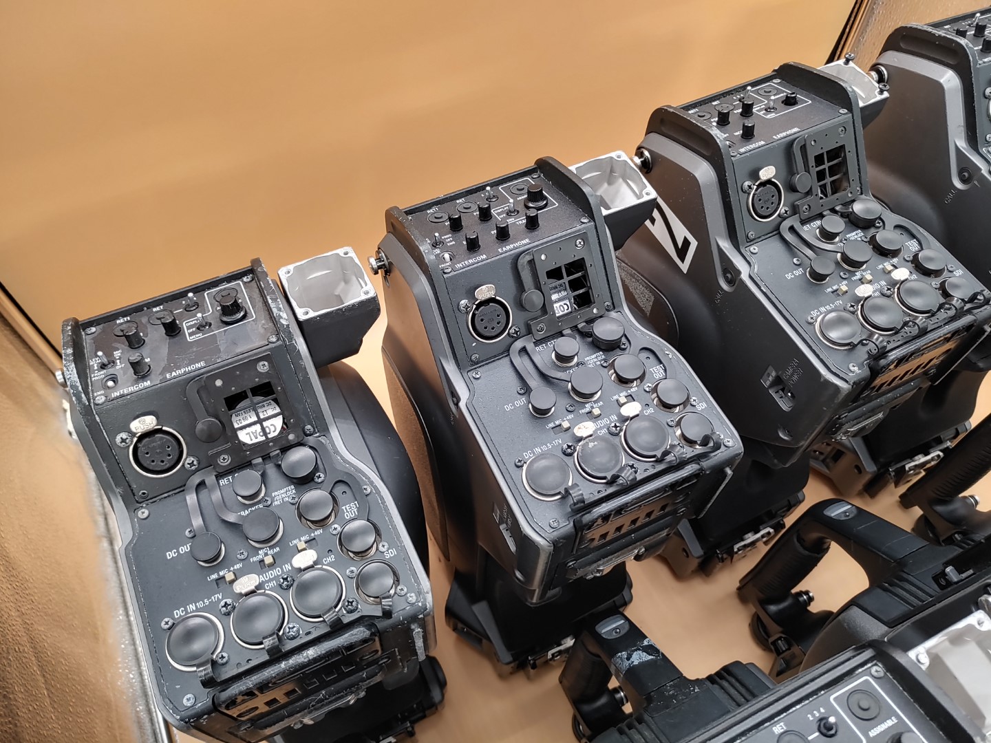 LOT of (8) Sony HXC-100 HD Triax Studio Pro Color Camera *POWER TEST ONLY* *READ - Image 6
